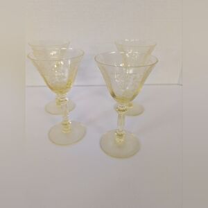 Cambridge "Apple Blossom" Yellow Depression Sherry Glass Set 4